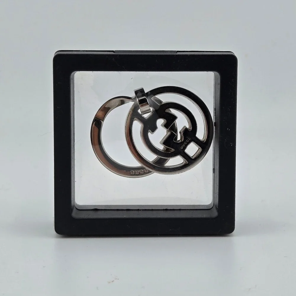 Gucci Interlocking G Keychain Silver Tone GG Logo Key Ring Made in Italy